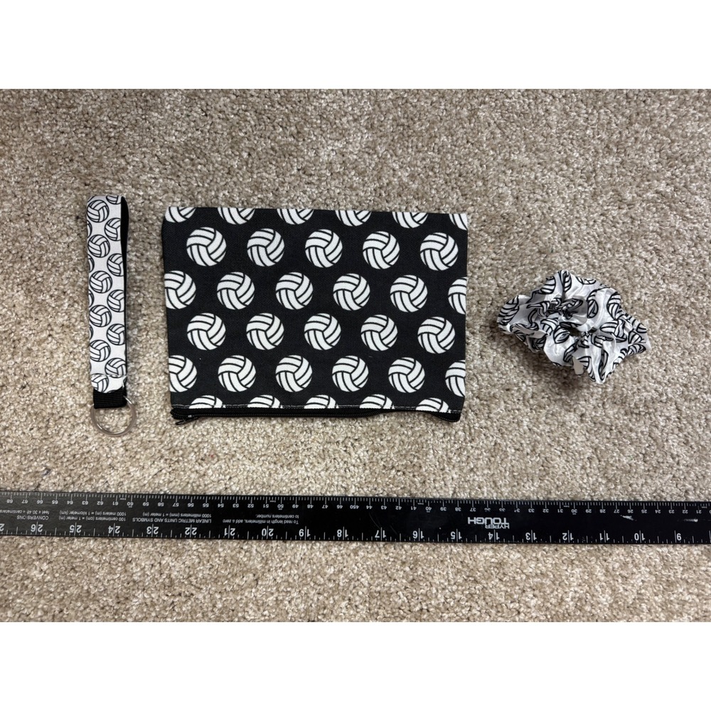 Volleyball Print Accessory Set Zipper Pouch Wristlet Keychain Scrunchie Black